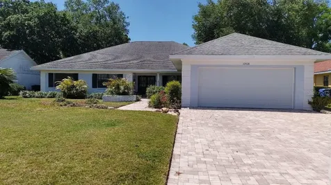 10408 Reclinata Lane Tampa FL 33618