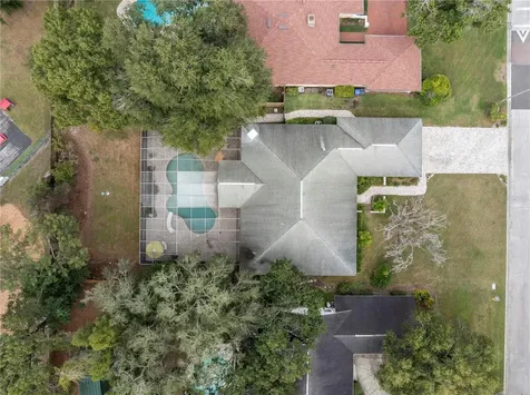 10408 Reclinata Lane Tampa FL 33618
