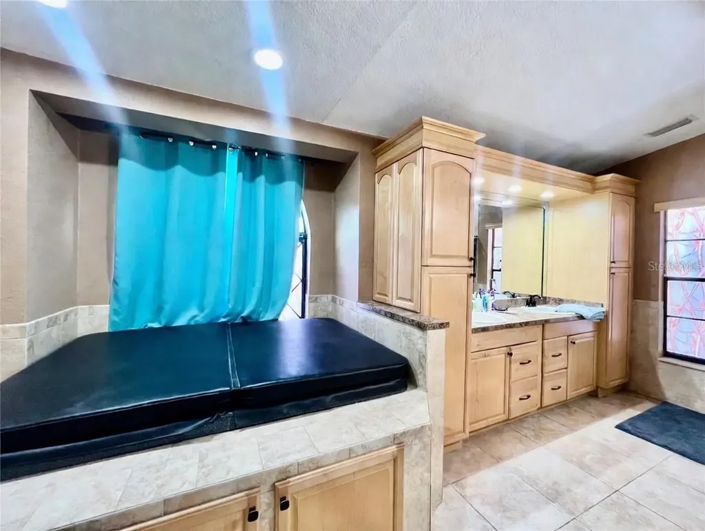 5810 Redhawk Drive New Port Richey FL 34655