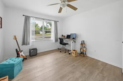 102 Swans Nest Circle Melrose FL 32666