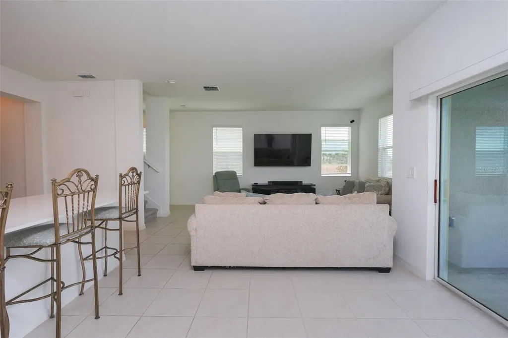 10059 Trumpet Honeysuckle Way San Antonio FL 33576
