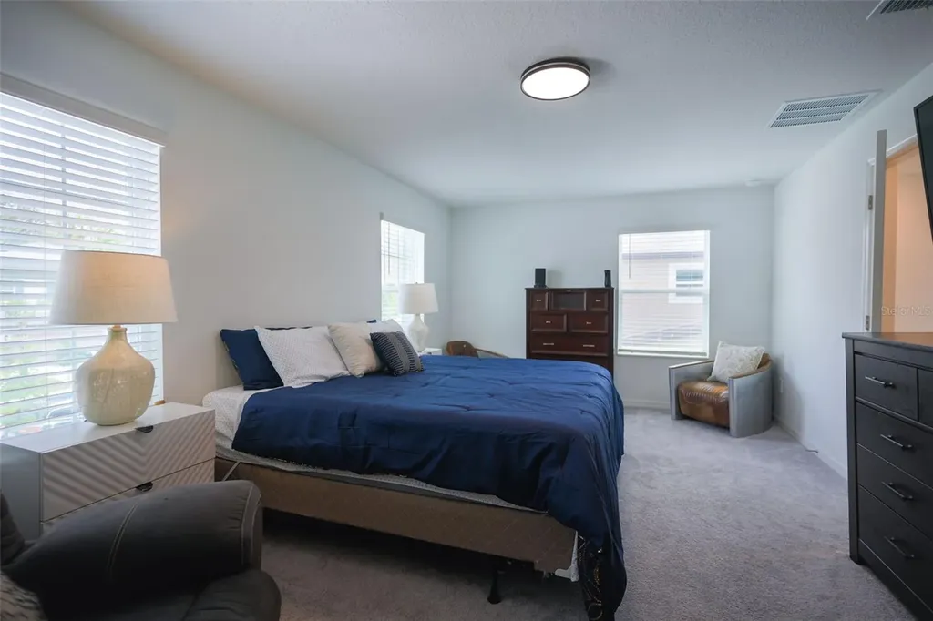10059 Trumpet Honeysuckle Way San Antonio FL 33576