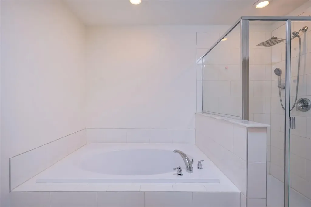 10059 Trumpet Honeysuckle Way San Antonio FL 33576
