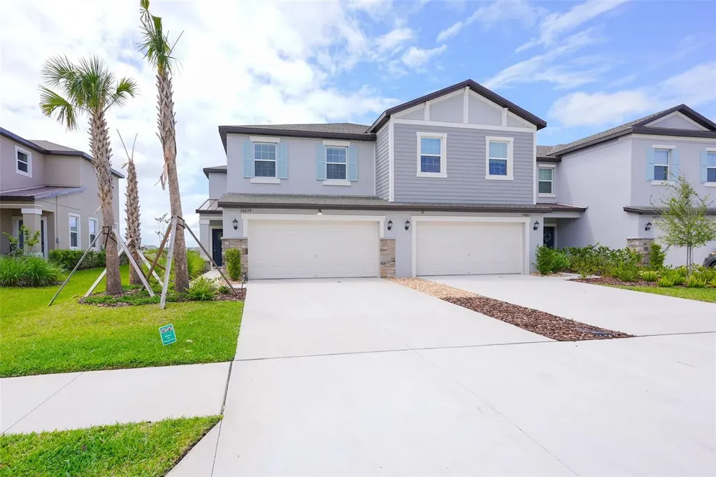 10059 Trumpet Honeysuckle Way San Antonio FL 33576