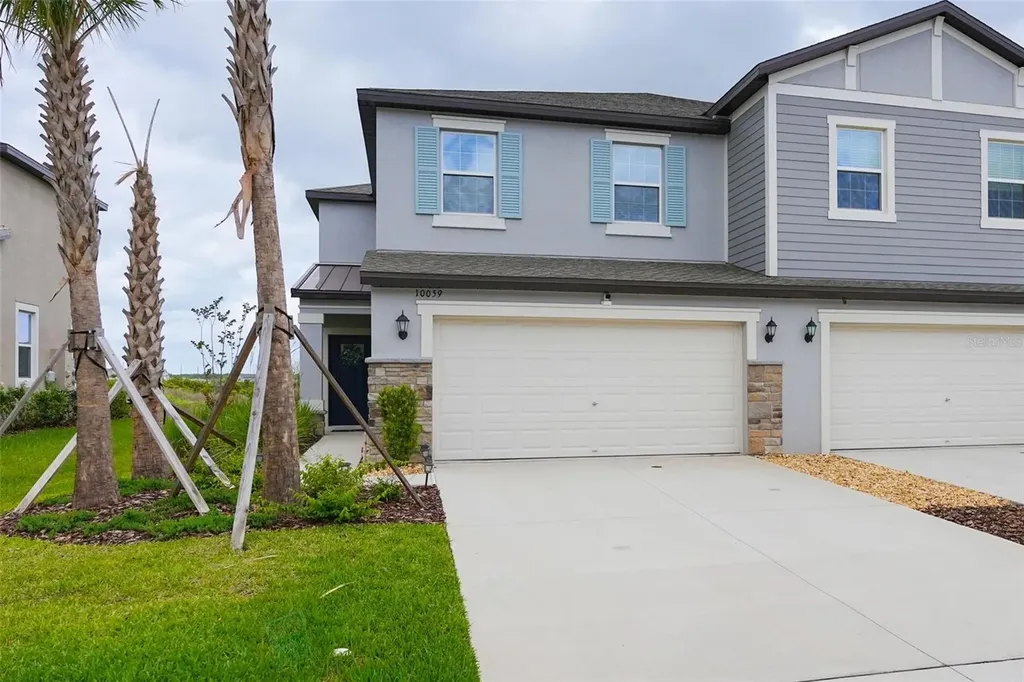10059 Trumpet Honeysuckle Way San Antonio FL 33576