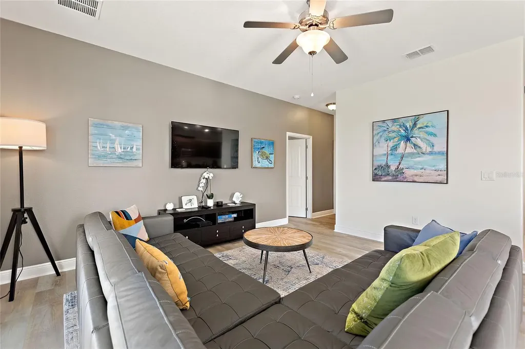 5427 Oakgrain Court Davenport FL 33837