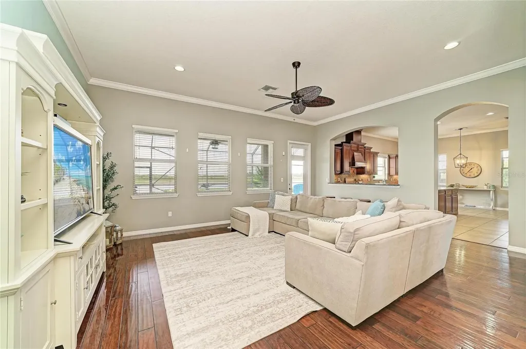 8438 Webber Road Sarasota FL 34240