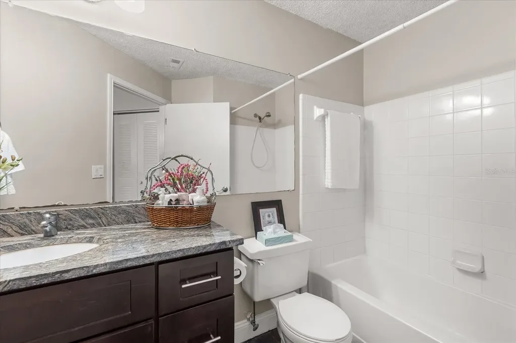 2501 Grassy Point Drive Lake Mary FL 32746