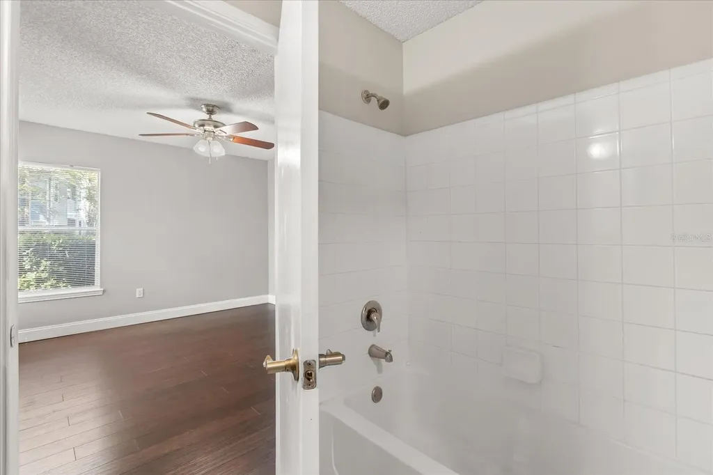 2501 Grassy Point Drive Lake Mary FL 32746