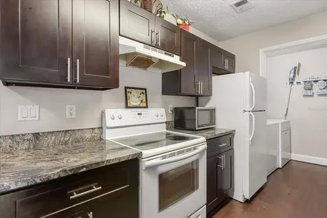 2501 Grassy Point Drive Lake Mary FL 32746