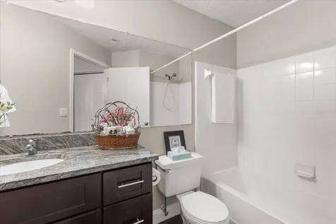 2501 Grassy Point Drive Lake Mary FL 32746