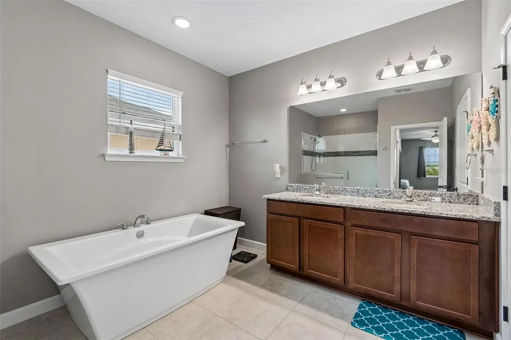 1084 Cavender Creek Road Minneola FL 34715