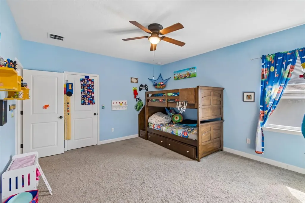 1084 Cavender Creek Road Minneola FL 34715