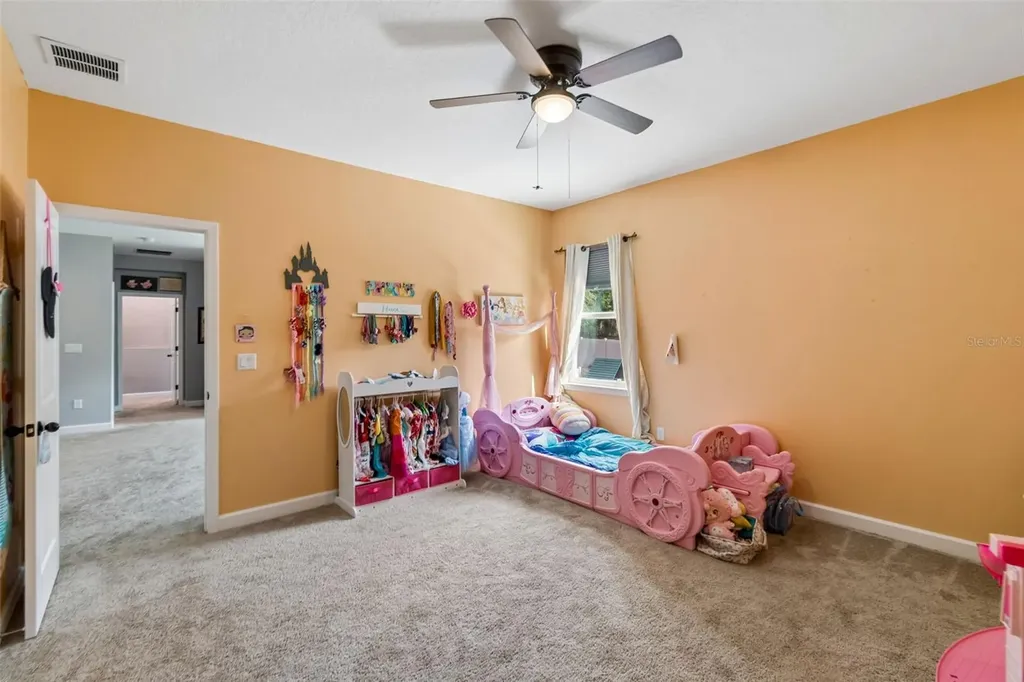 1084 Cavender Creek Road Minneola FL 34715
