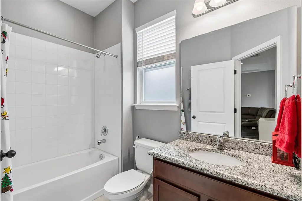 1084 Cavender Creek Road Minneola FL 34715