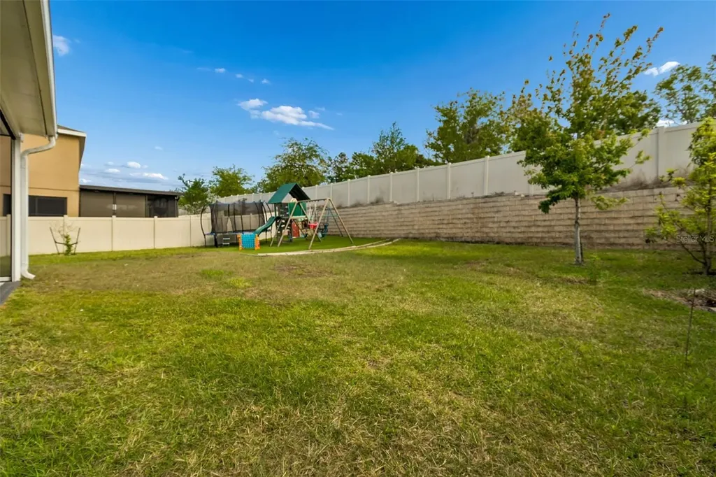 1084 Cavender Creek Road Minneola FL 34715