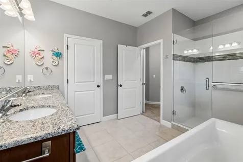 1084 Cavender Creek Road Minneola FL 34715