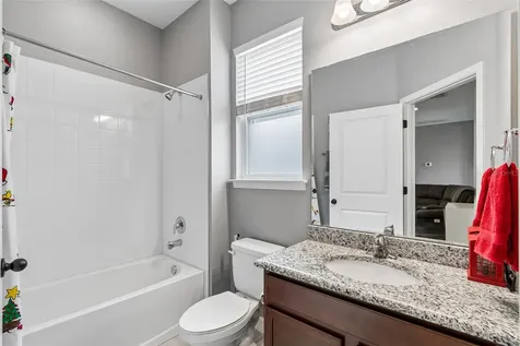1084 Cavender Creek Road Minneola FL 34715