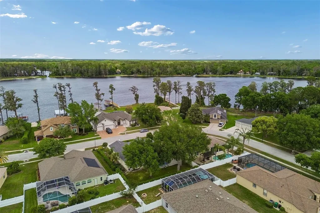 1311 Wyndham Lakes Drive Odessa FL 33556