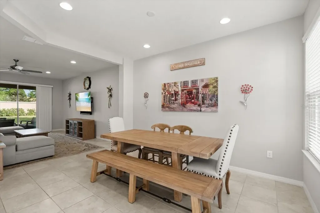 1483 El Conte Drive Davenport FL 33896