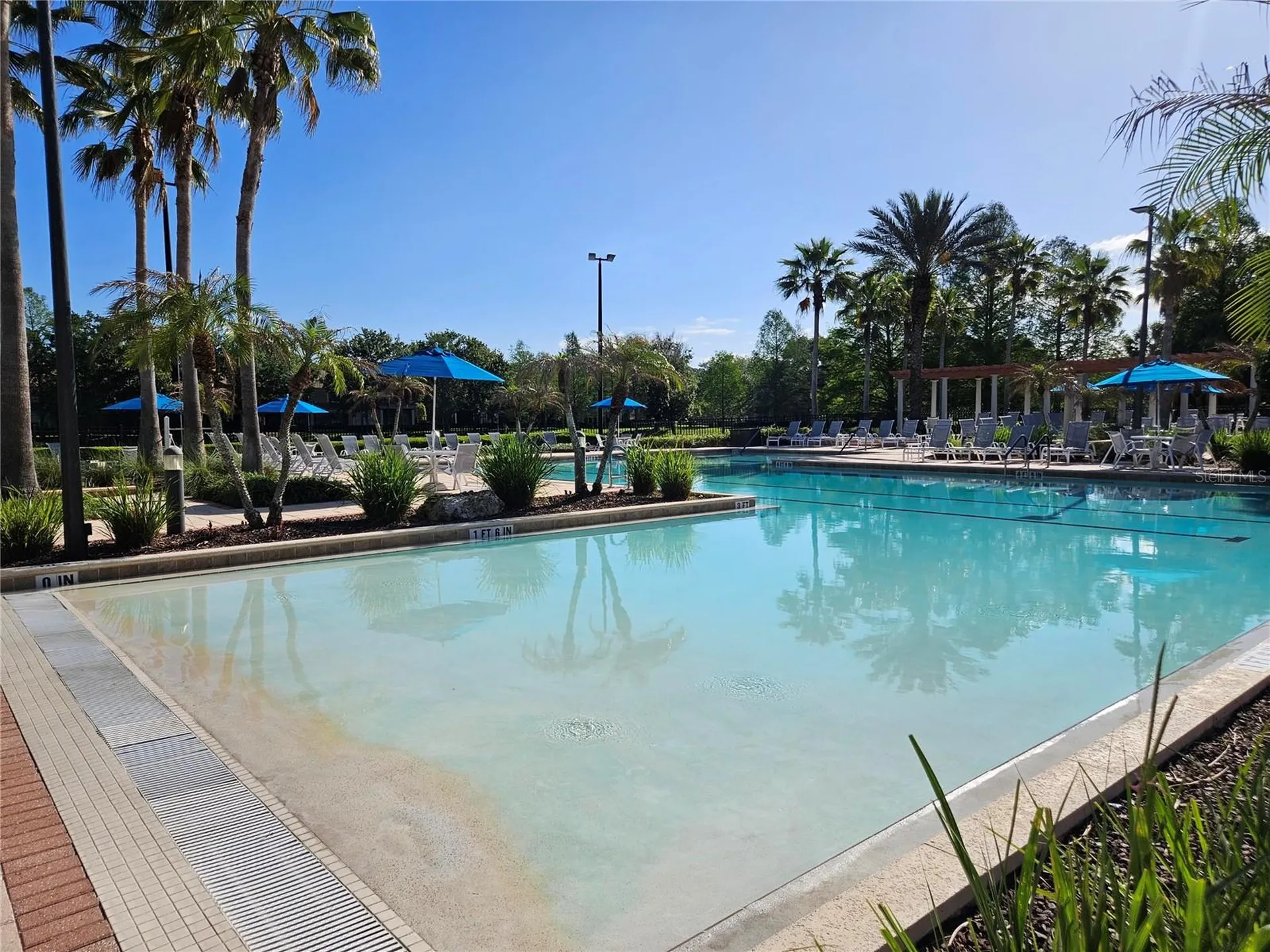 1483 El Conte Drive Davenport FL 33896
