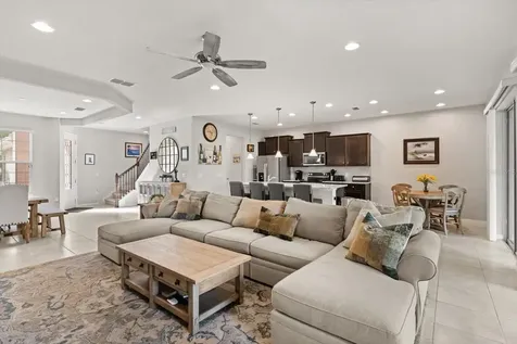 1483 El Conte Drive Davenport FL 33896