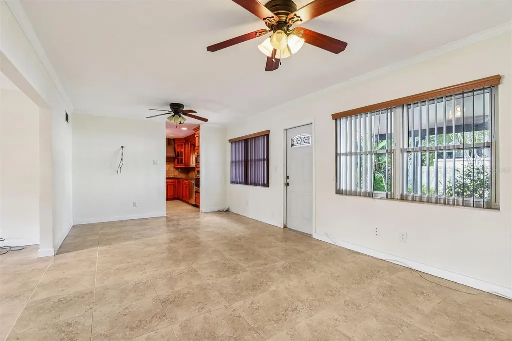 215 S West Shore Boulevard Tampa FL 33609