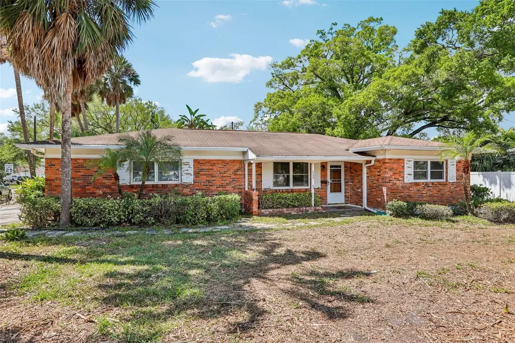 215 S West Shore Boulevard Tampa FL 33609