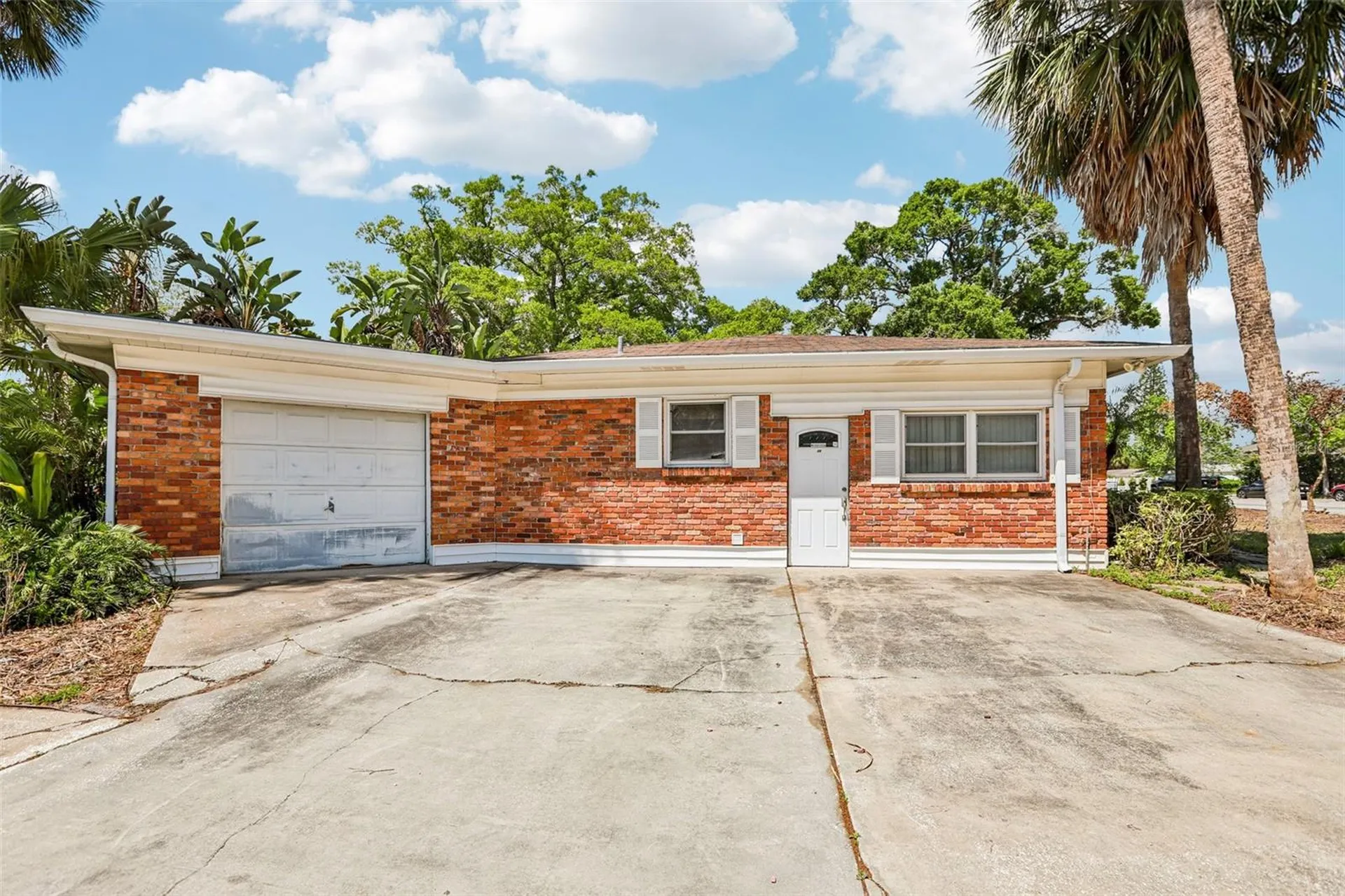 215 S West Shore Boulevard Tampa FL 33609