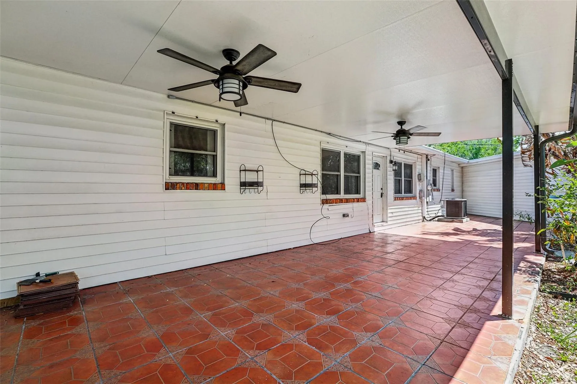 215 S West Shore Boulevard Tampa FL 33609