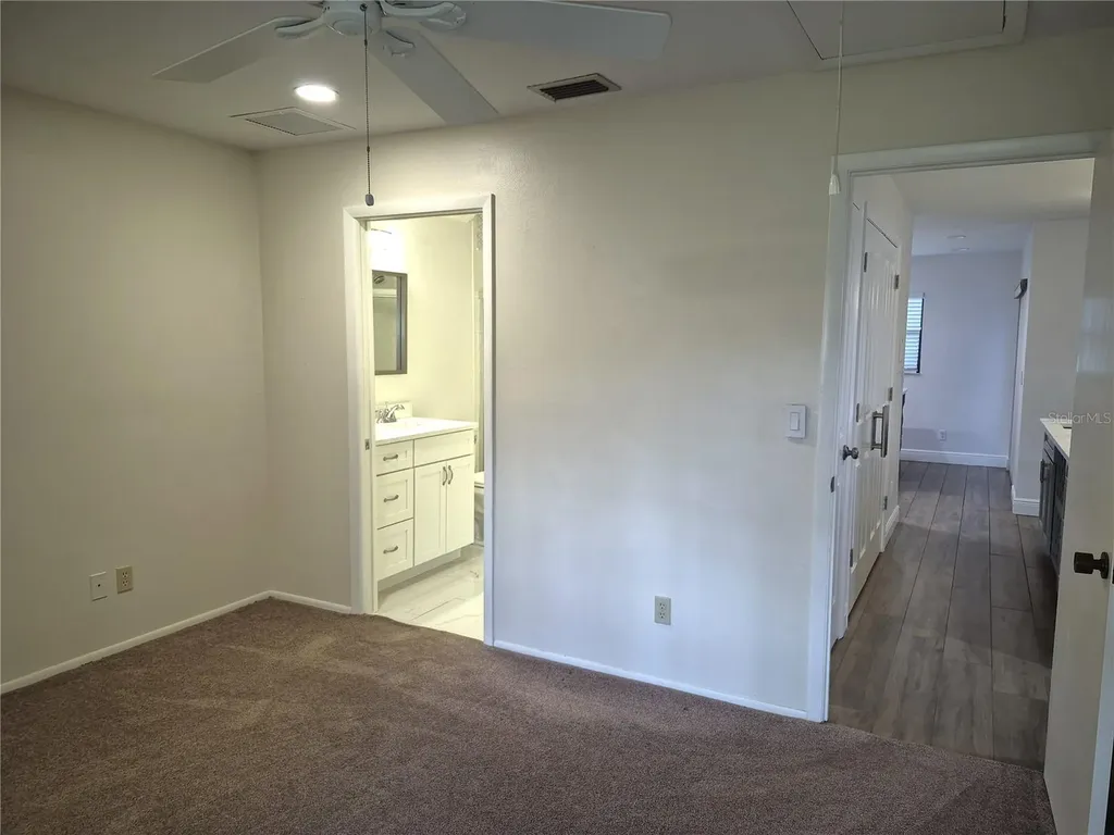 160 Joanne Place Oldsmar FL 34677