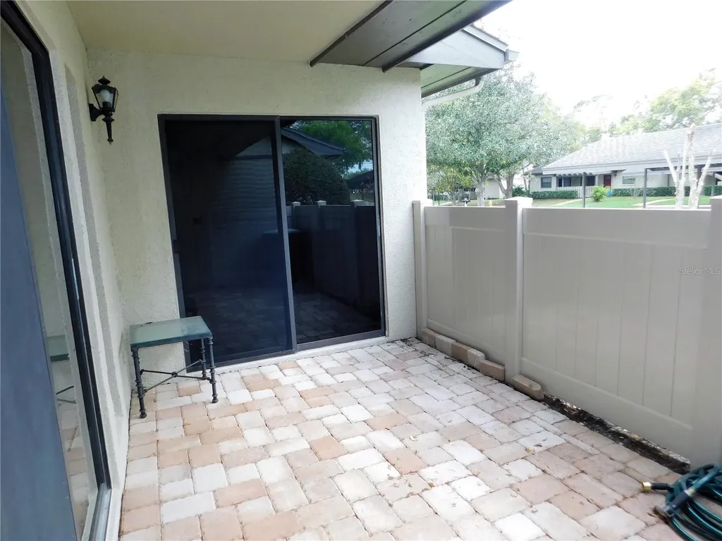 160 Joanne Place Oldsmar FL 34677