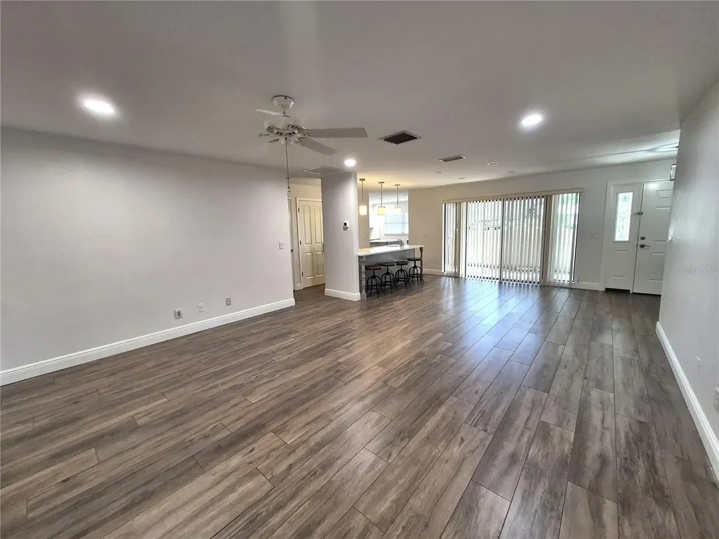 160 Joanne Place Oldsmar FL 34677