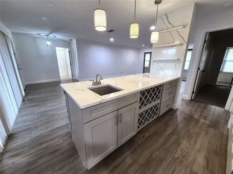 160 Joanne Place Oldsmar FL 34677