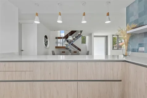 52 Capri Street San Juan PR 00926