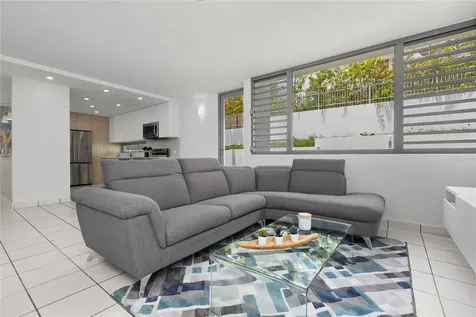52 Capri Street San Juan PR 00926