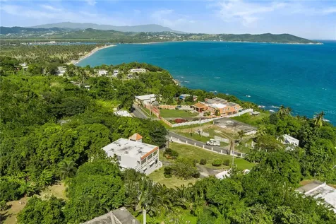 39 Bo. Camino Nuevo Yabucoa PR 00767