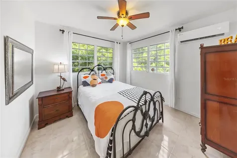 39 Bo. Camino Nuevo Yabucoa PR 00767