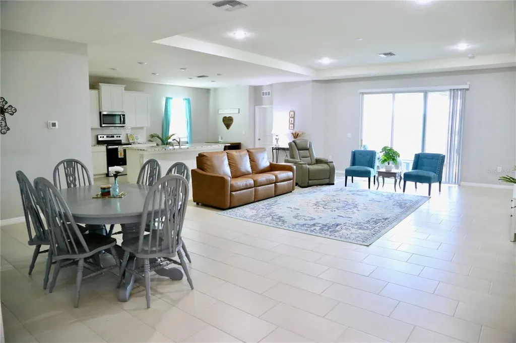 1160 Bering Road Wesley Chapel FL 33543
