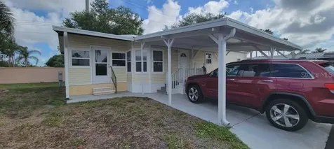 5208 5th B Street E Bradenton FL 34203