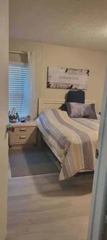 5208 5th B Street E Bradenton FL 34203