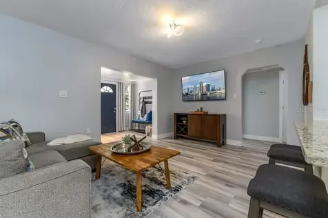 5212 S Puritan Avenue Tampa FL 33611
