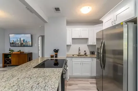 5212 S Puritan Avenue Tampa FL 33611