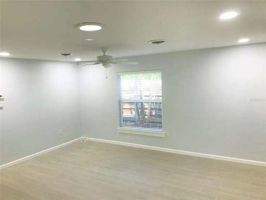 2541 Floyd Street Sarasota FL 34239