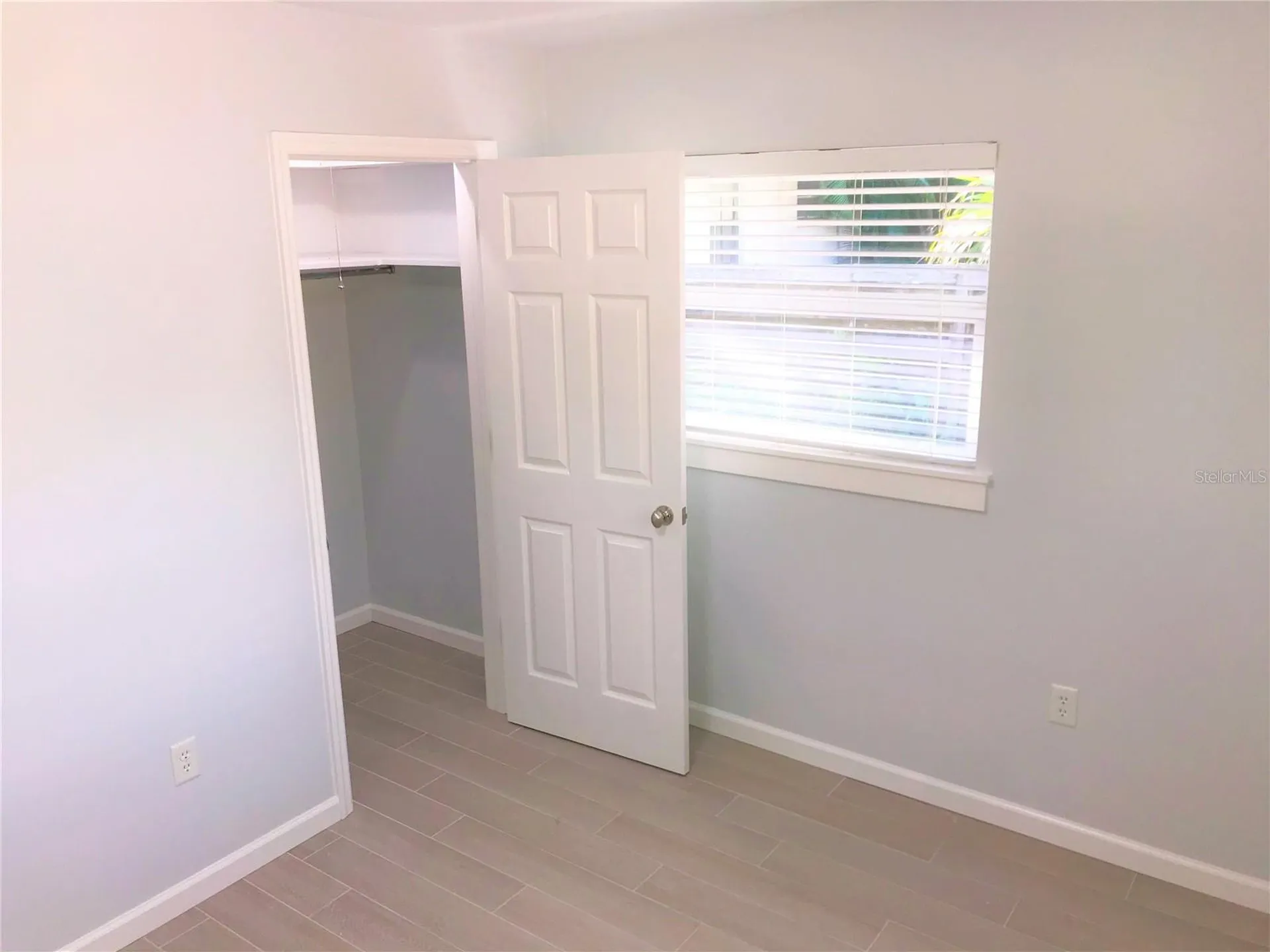 2541 Floyd Street Sarasota FL 34239