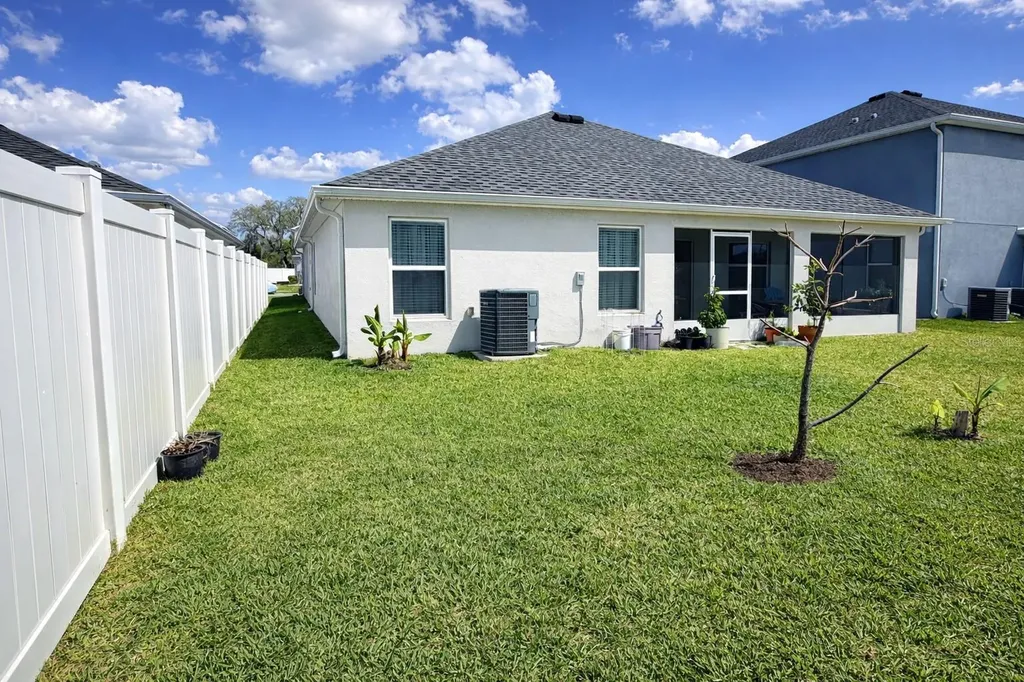 7 Polermo Avenue St Cloud FL 34771