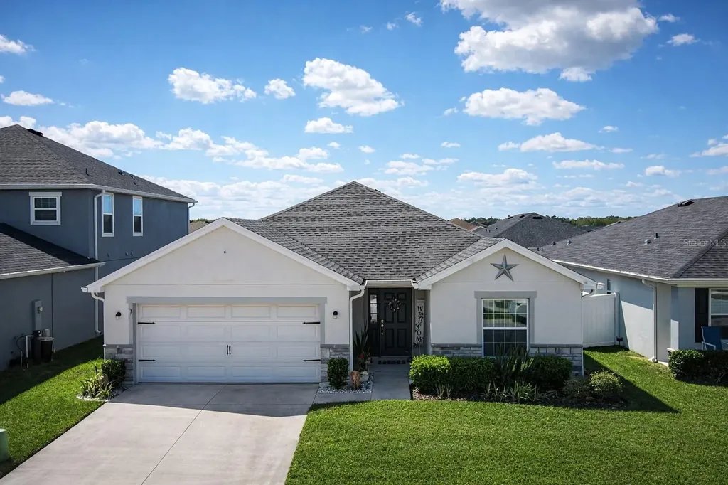 7 Polermo Avenue St Cloud FL 34771