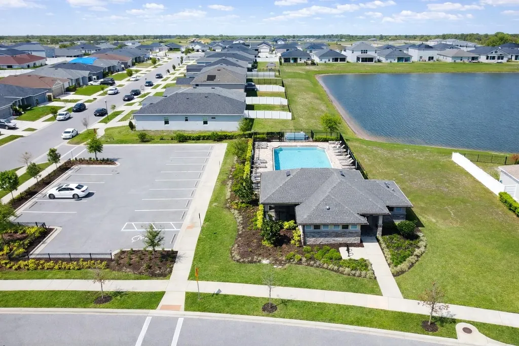 7 Polermo Avenue St Cloud FL 34771
