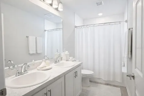 7 Polermo Avenue St Cloud FL 34771