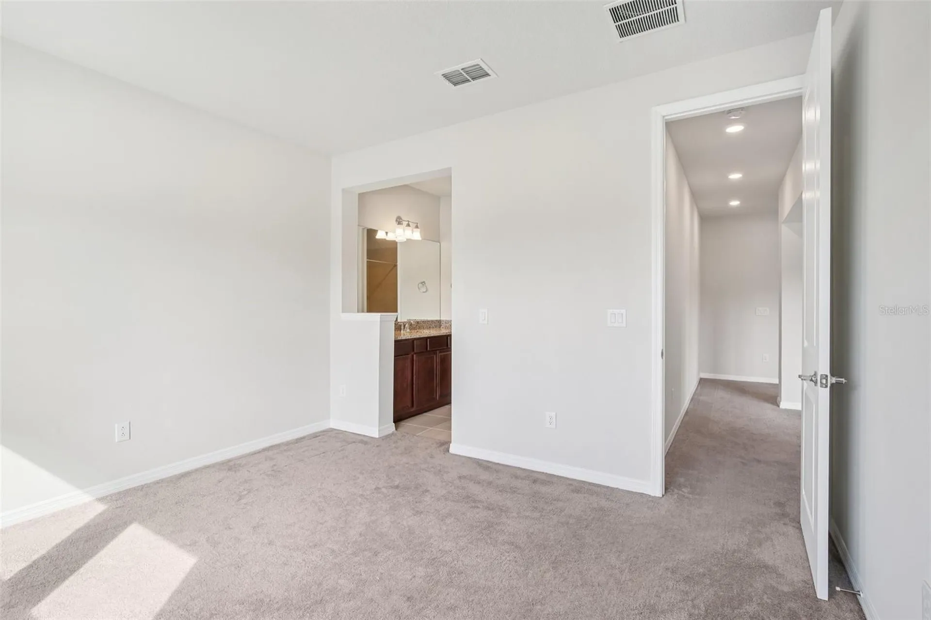 11032 Sundrift Drive Tampa FL 33647